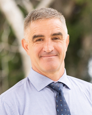 Russell, David- Website Headshot